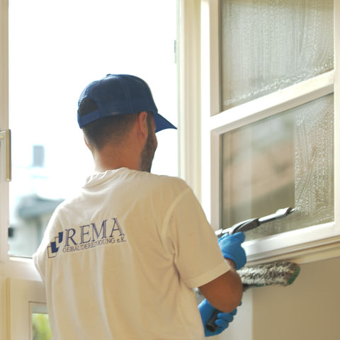 Fensterreinigung Bürogebäude